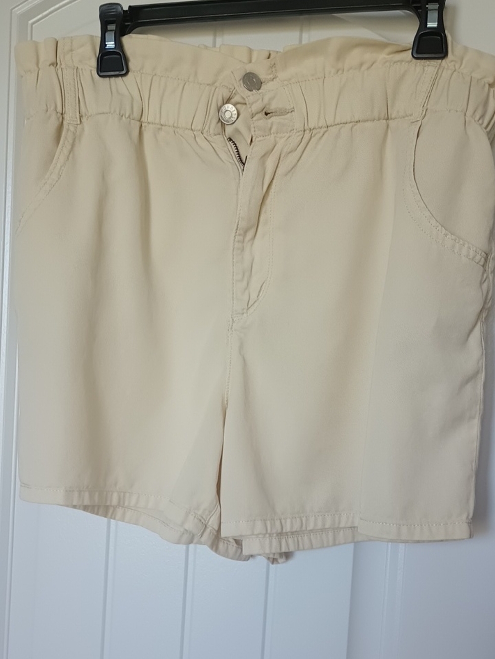 WONDERLY Womens Cream Elastic Waist Hybrid Shorts Size 14 Lightweight Casual